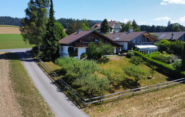 Architektenhaus an ruhiger Aussichtslage