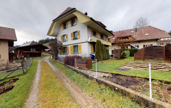 Grosszügiges Familienhaus mitten in Signau